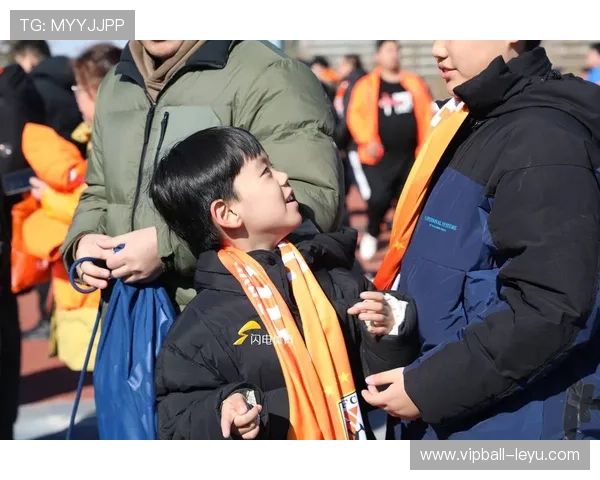 山东泰山队迎战新赛季,目标重返巅峰再夺冠军! 山东泰山队迎战新赛季,目标重返巅峰再夺冠军!